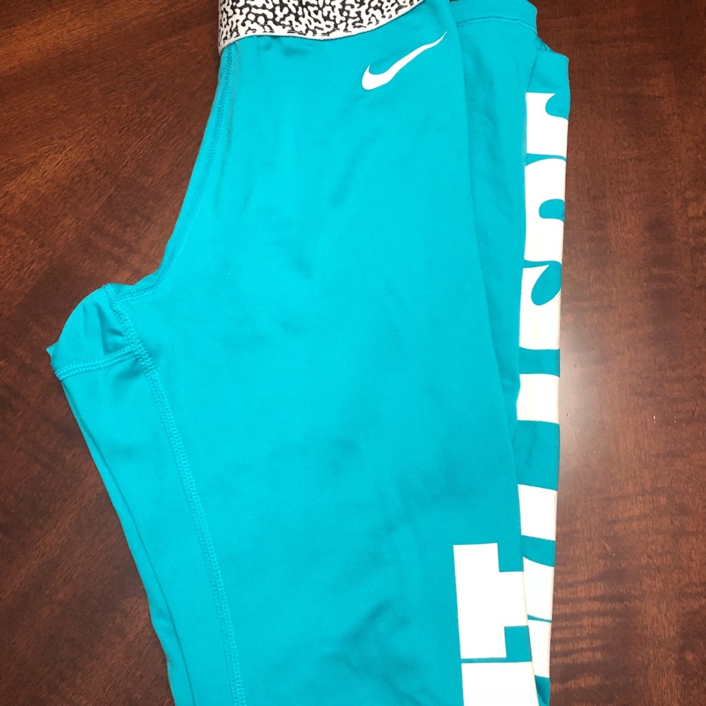 Nike fleece leggings, wore once